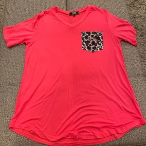 L&B V-Neck Hot Pink w/ Cowprint Sequin Pocket Tee